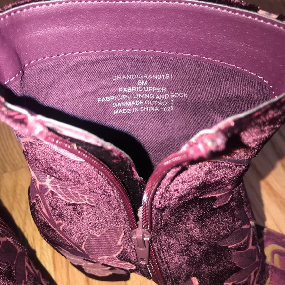 STEVE MADDEN Burgundy Elissa Brocade Velvet Bootie - Picture 6 of 6